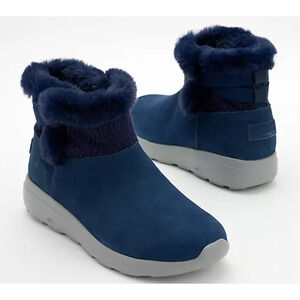 Skechers Women On-the-GO City Suede Boots 8.5 Wide Navy Blue Water Repellent NIB